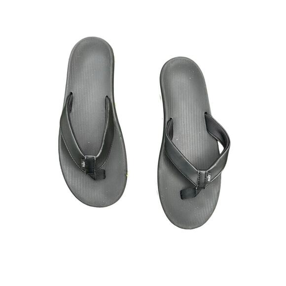Nike Bella Kai Women’s Flip‎ Flop Sandals Size 6 Black - Picture 1 of 14